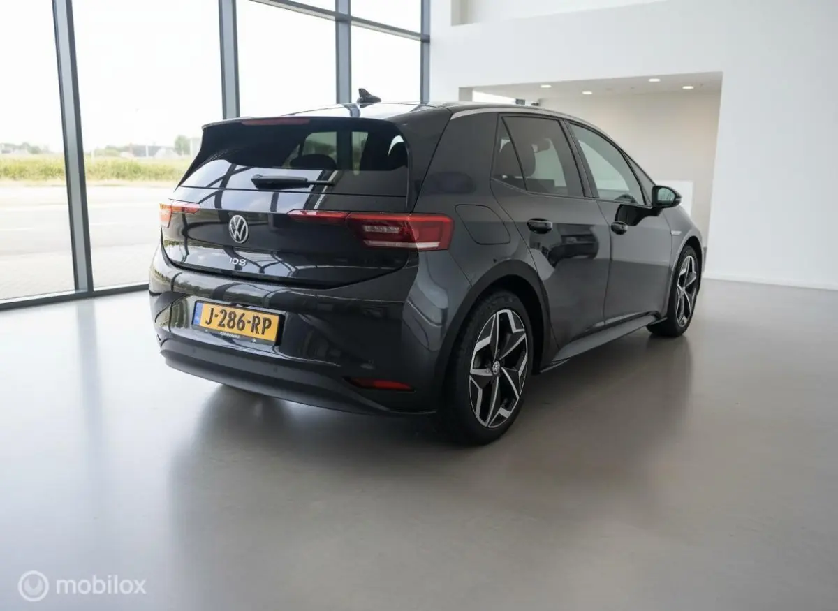 First Plus 58 kWh | Camera | LM Velgen | ISOFIX