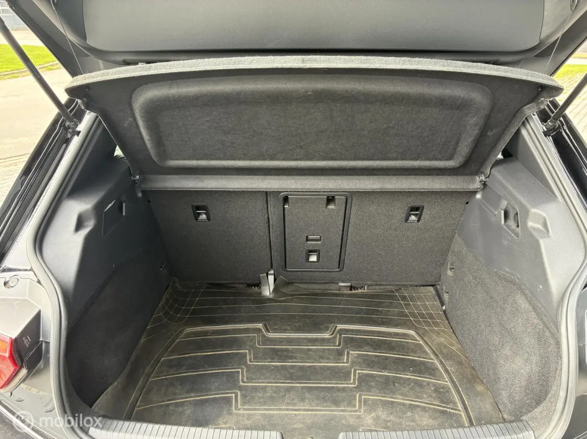 First Plus 58 kWh | Camera | LM Velgen | ISOFIX