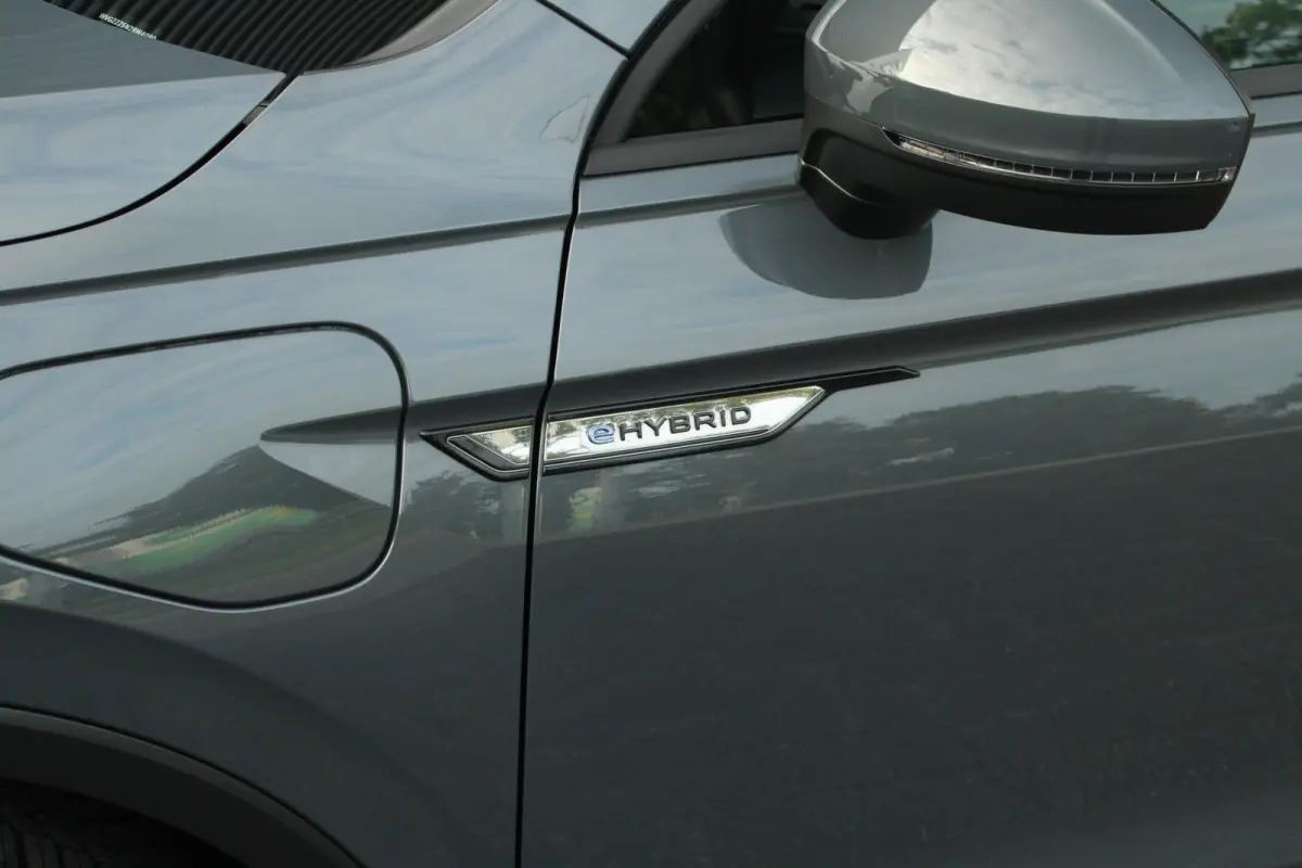 1.4 TSI 245pk eHybrid Life Business | Apple CarPlay en Android Auto | Elec . Achterklep | Camera Achter