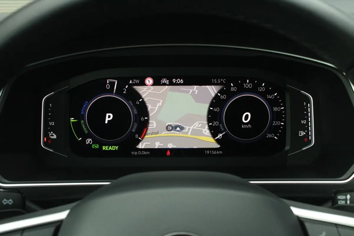 1.4 TSI 245pk eHybrid Life Business | Apple CarPlay en Android Auto | Elec . Achterklep | Camera Achter