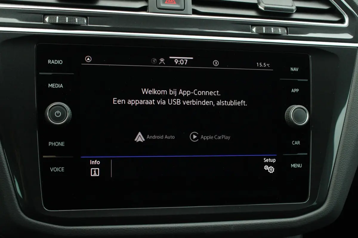 1.4 TSI 245pk eHybrid Life Business | Apple CarPlay en Android Auto | Elec . Achterklep | Camera Achter