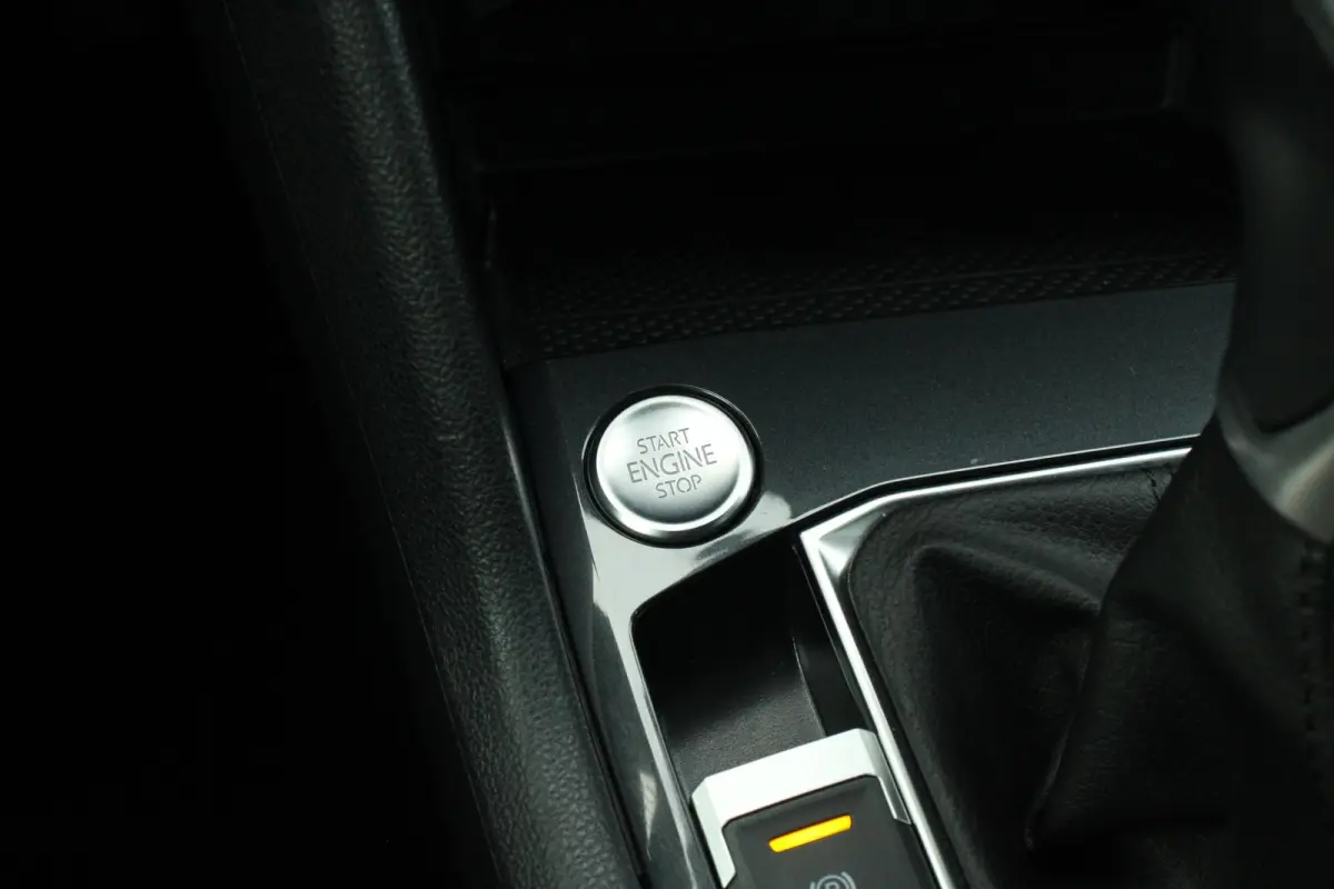 1.4 TSI 245pk eHybrid Life Business | Apple CarPlay en Android Auto | Elec . Achterklep | Camera Achter