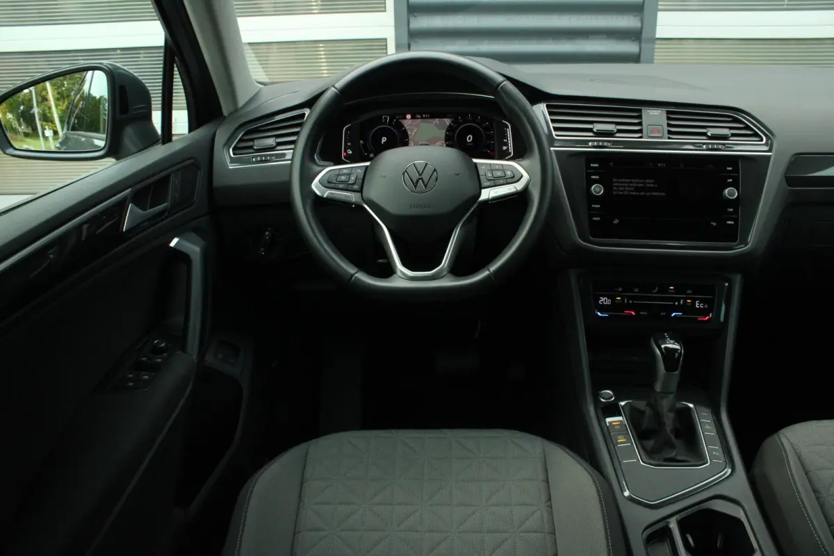 1.4 TSI 245pk eHybrid Life Business | Apple CarPlay en Android Auto | Elec . Achterklep | Camera Achter