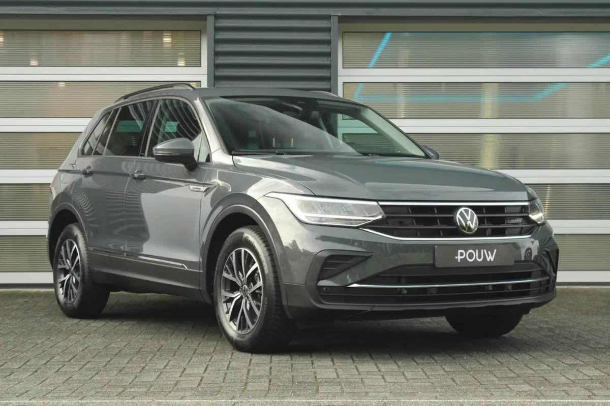 1.4 TSI 245pk eHybrid Life Business | Apple CarPlay en Android Auto | Elec . Achterklep | Camera Achter