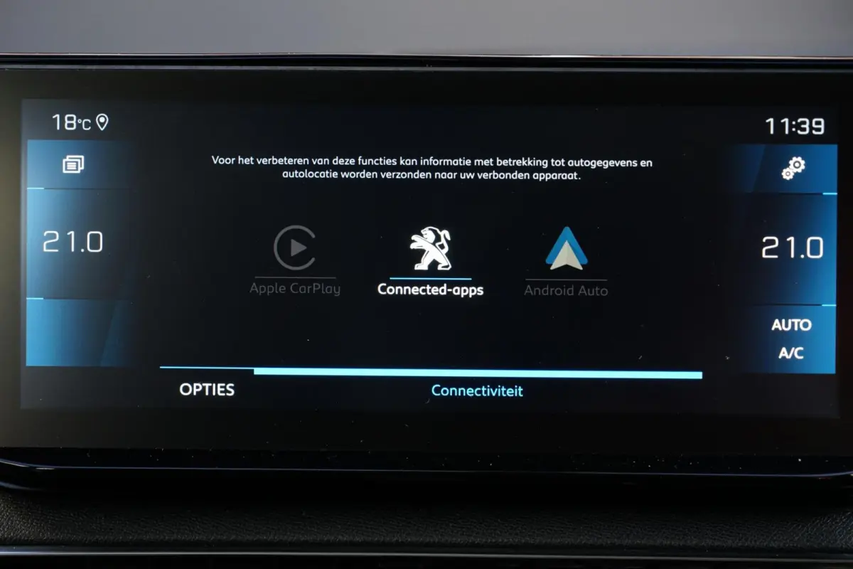 1.2 PureTech Blue Lease Active, NL, CarPlay, cam.