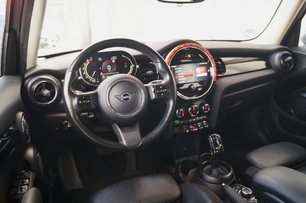 Cooper 1.5 136pk Automaat Cooper Business Edition -NAVI-ECC-
