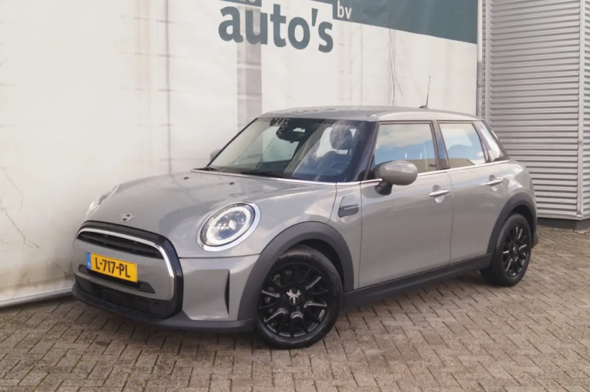 Cooper 1.5 136pk Automaat Cooper Business Edition -NAVI-ECC-