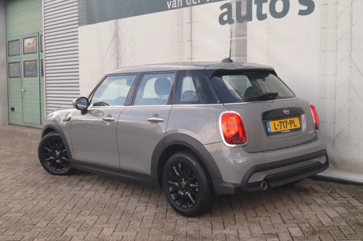 Cooper 1.5 136pk Automaat Cooper Business Edition -NAVI-ECC-