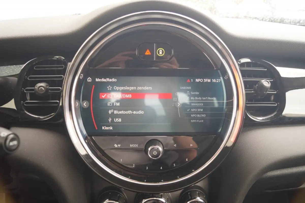 Cooper 1.5 136pk Automaat Cooper Business Edition -NAVI-ECC-