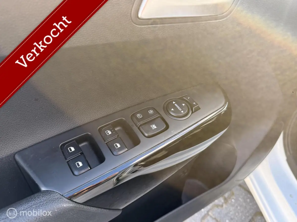 1.0 DPi DynamicLine | Camera | CarPlay | Cruise | LM Velgen