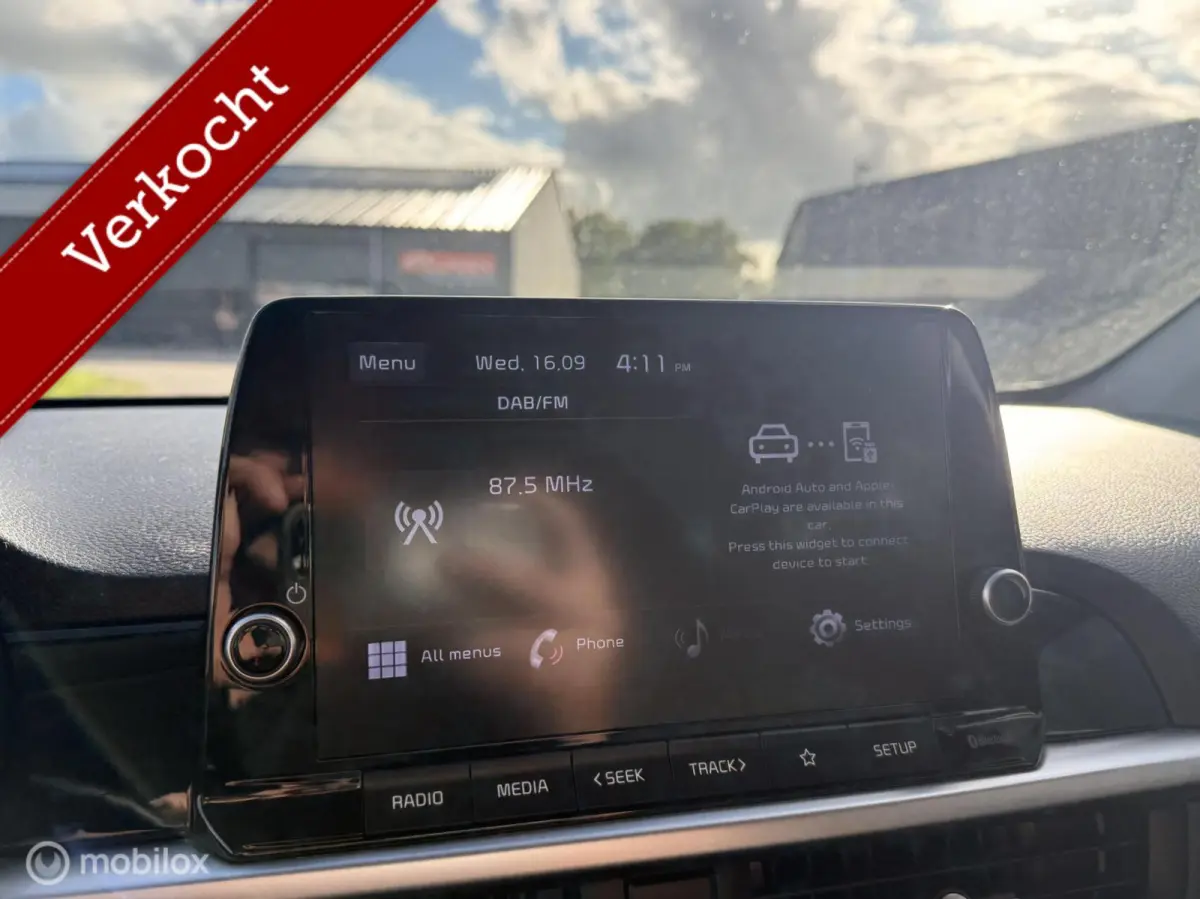 1.0 DPi DynamicLine | Camera | CarPlay | Cruise | LM Velgen