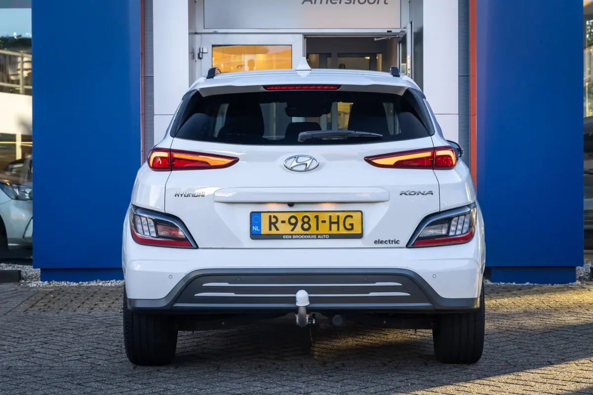 EV Fashion 39 kWh | Trekhaak | Apple Carplay/Android Auto | Achteruitrijcamera | Head-up | Keyless | | Achteruitrijcamera | Apple Carplay/Android Auto|telefoonintegratie premium | Dodehoek d