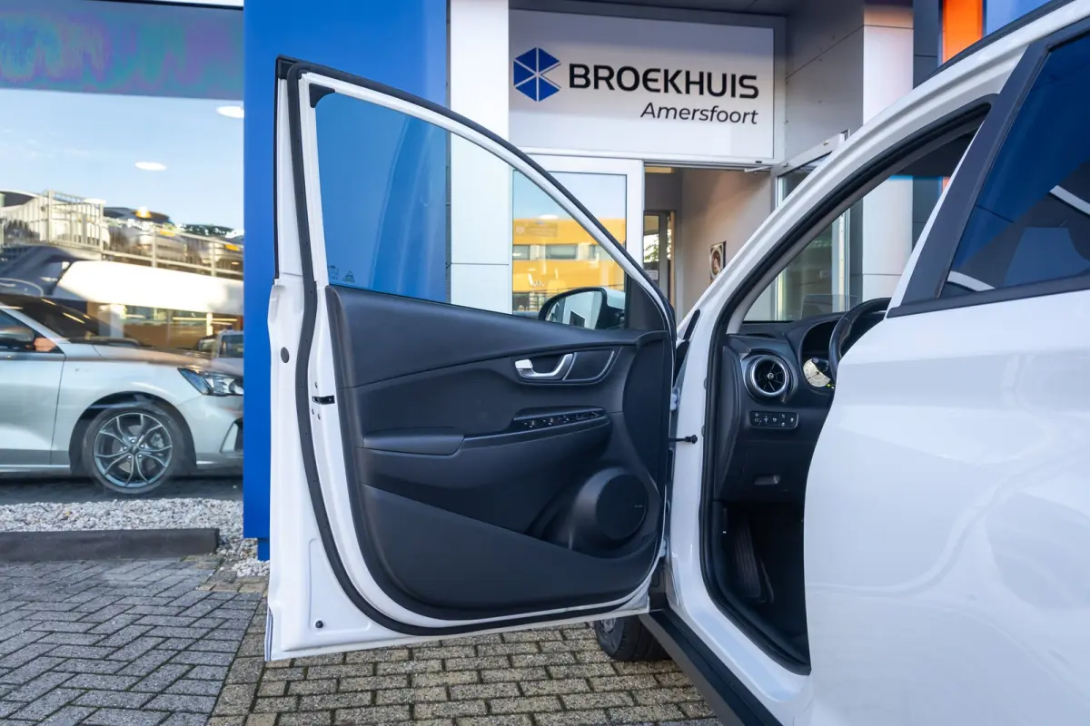 EV Fashion 39 kWh | Trekhaak | Apple Carplay/Android Auto | Achteruitrijcamera | Head-up | Keyless | | Achteruitrijcamera | Apple Carplay/Android Auto|telefoonintegratie premium | Dodehoek d