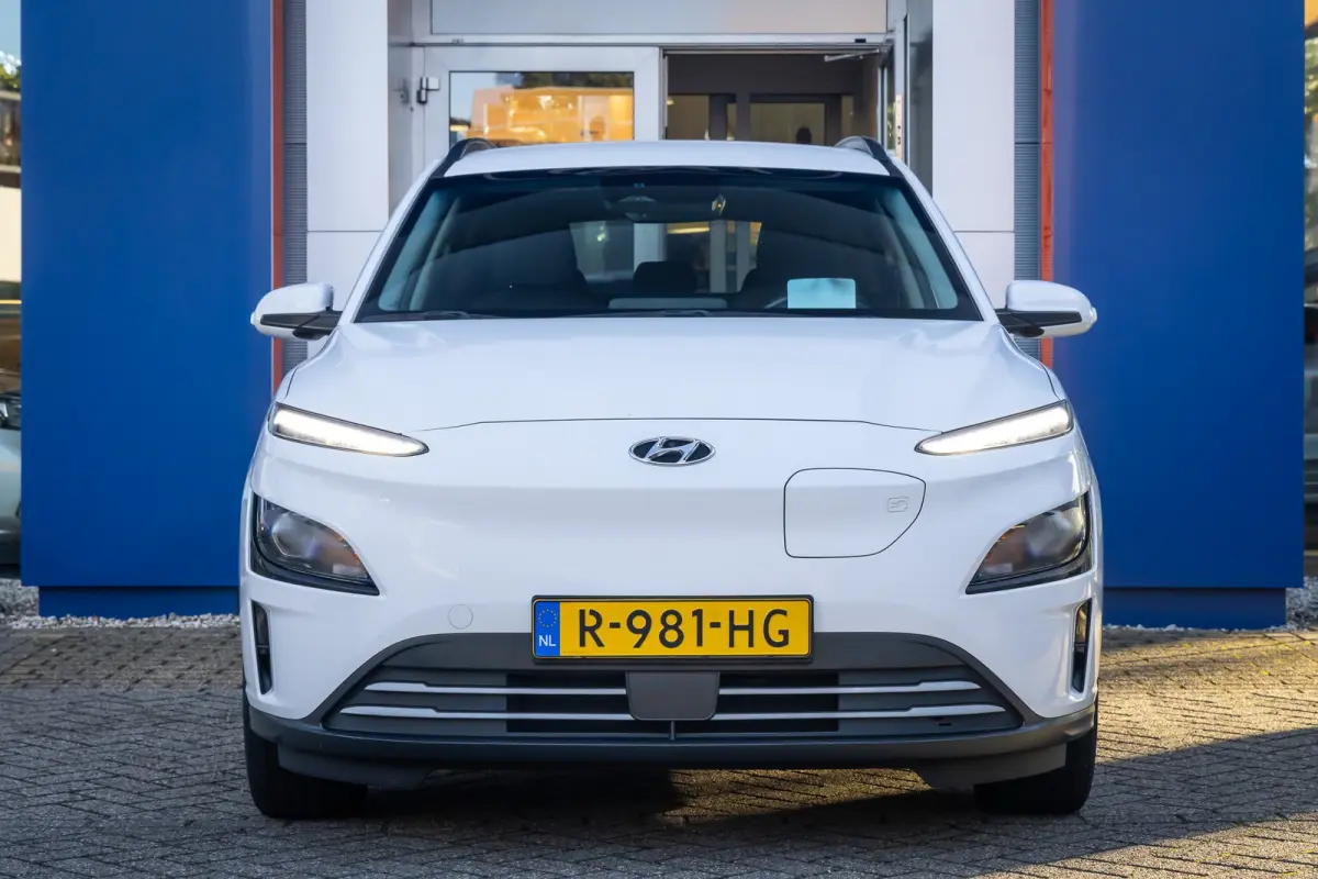 Fashion 39 kWh | Trekhaak | Apple Carplay/Android Auto | Achteruitrijcamera | Head-up | Keyless | | Achteruitrijcamera | Apple Carplay/Android Auto|telefoonintegratie premium | Dodehoek dete