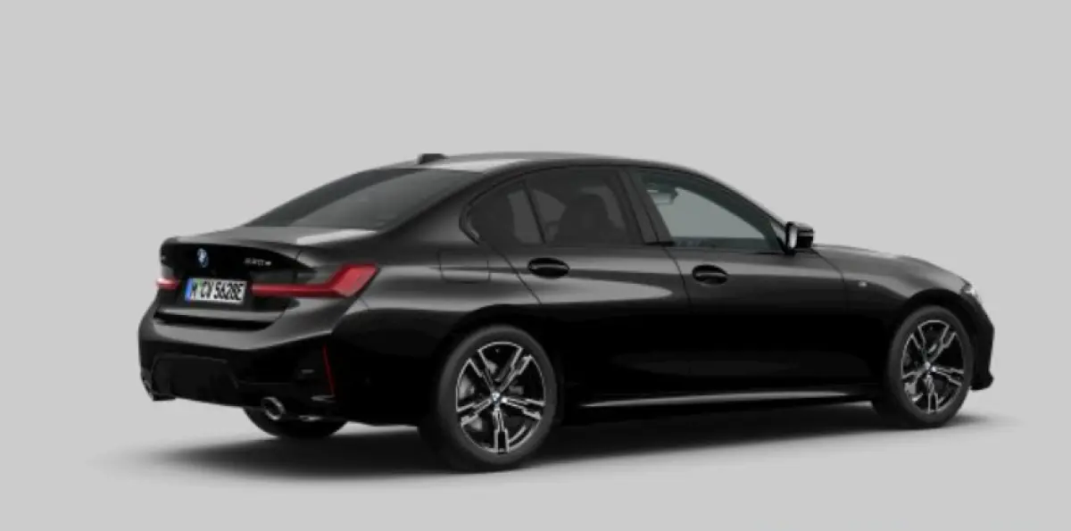 330e xDrive M Sport - Active Cruise Control - Elektrisch verstelbare/verwarmde stoelen - Comfort Access - Sportstoelen - Parking Assistant Plus - BMW Live Cockpit Professional - Getinte ruit