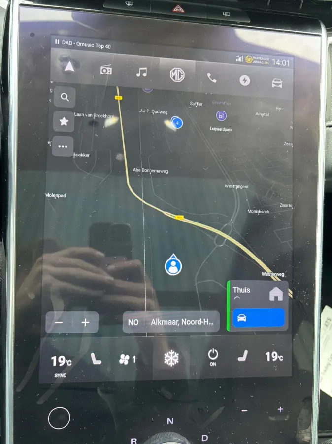 Luxury 70 kWh - Pearl White/Zwart Leder - Carplay/Camera/Panorama