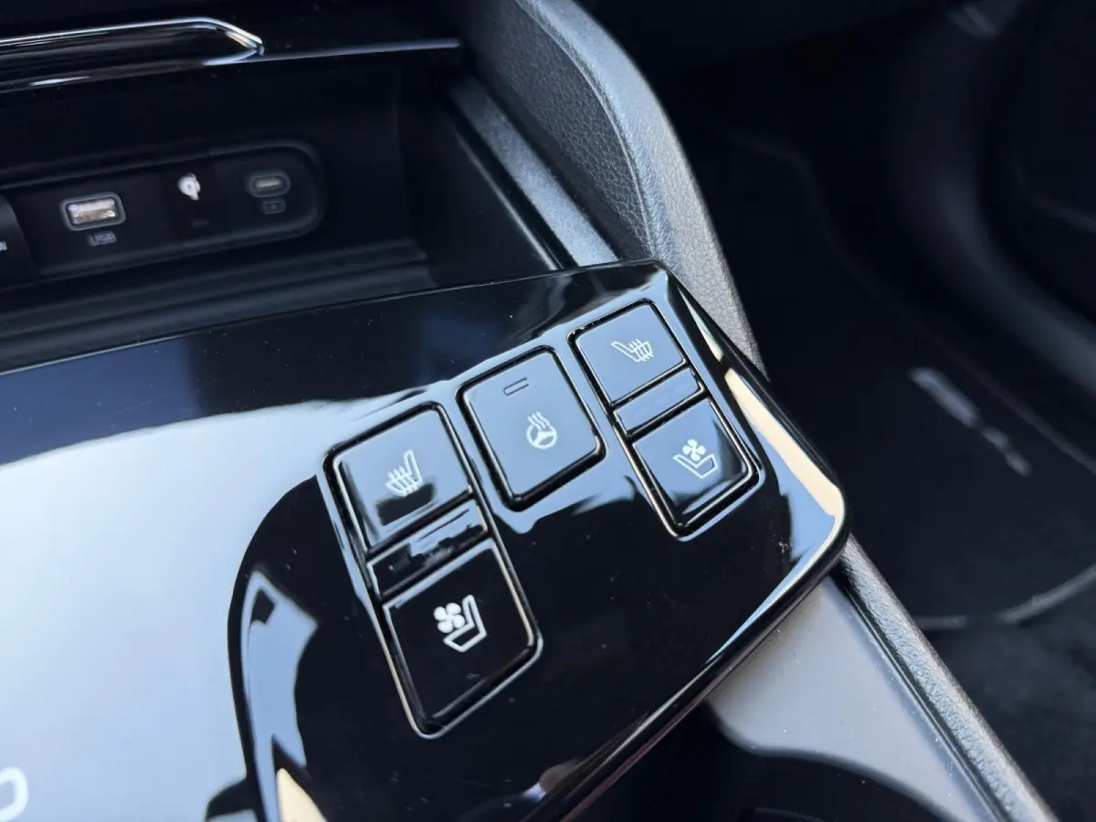1.6 T-GDi Plug-in Hybrid AWD GT-PlusLine 245 PK | 1e Eigenaar | Meest luxe uitvoering | Fabrieksgarantie t/m 8-8-2032 +3x 1 jaar* | NAP
