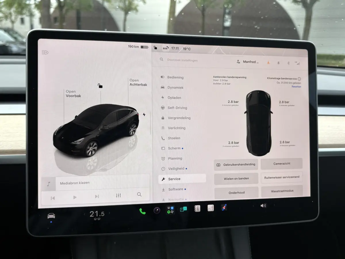 Long Range AWD 75 kWh VAN:40.900,- VOOR:37.440,- UW HERFSTVOORDEEL:3.460,- | SOH 94% | RIJKLAAR GELEVERD | AFNEEMBARE TREKHAAK |TESLA FABRIEKSGARANTIE TOT 06-2027 OF 80.000 KM | TESLA GARANT