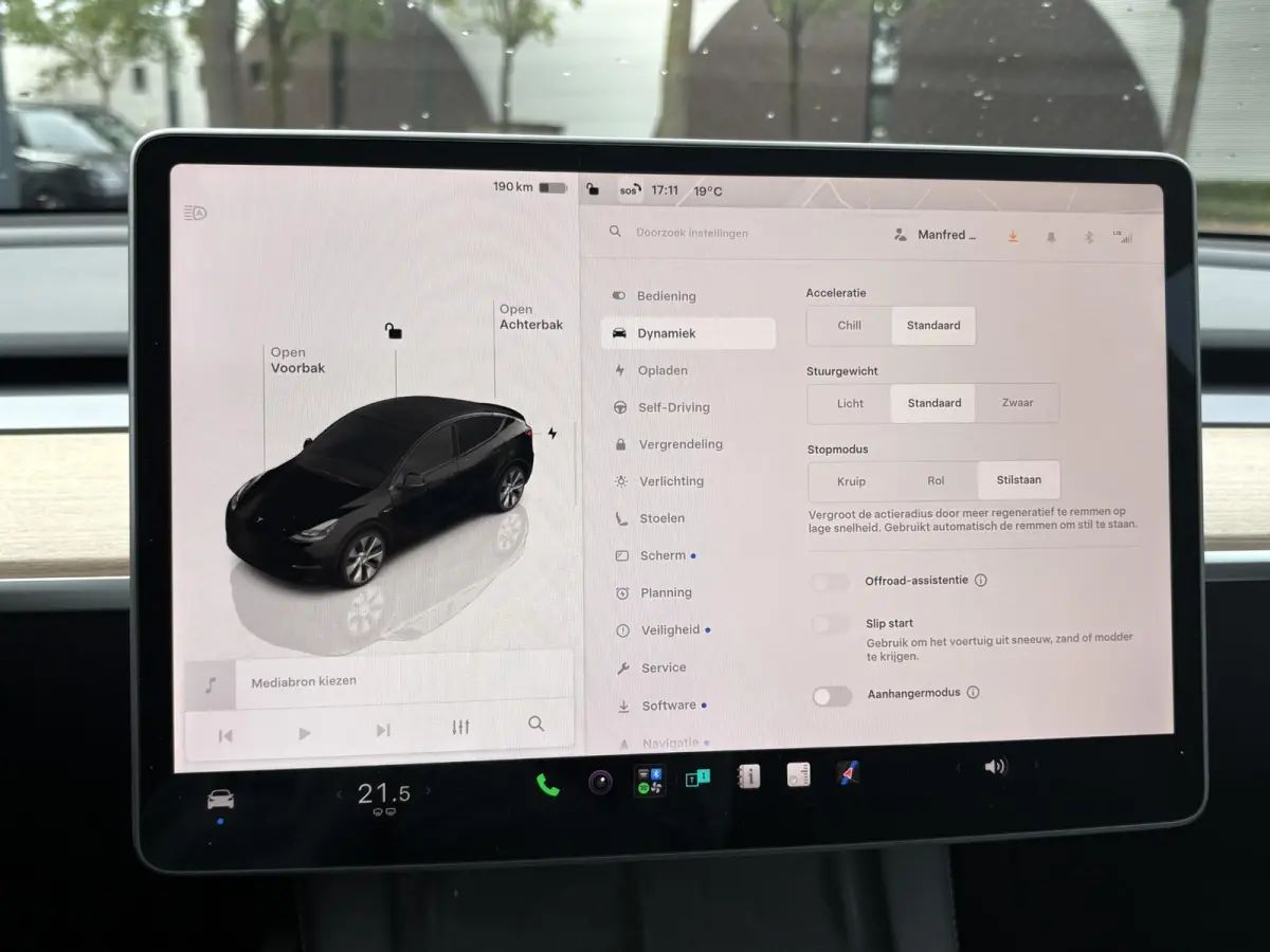 Long Range AWD 75 kWh VAN:40.900,- VOOR:37.440,- UW HERFSTVOORDEEL:3.460,- | SOH 94% | RIJKLAAR GELEVERD | AFNEEMBARE TREKHAAK |TESLA FABRIEKSGARANTIE TOT 06-2027 OF 80.000 KM | TESLA GARANT