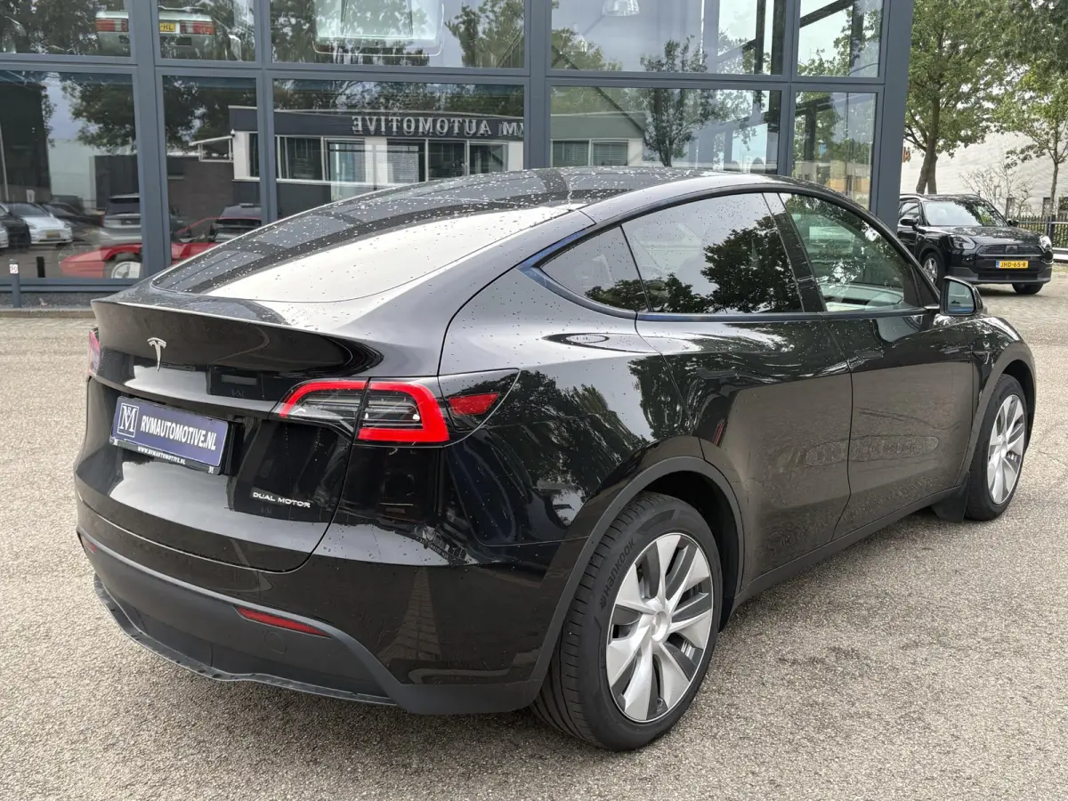 Long Range AWD 75 kWh VAN:40.900,- VOOR:37.440,- UW HERFSTVOORDEEL:3.460,- | SOH 94% | RIJKLAAR GELEVERD | AFNEEMBARE TREKHAAK |TESLA FABRIEKSGARANTIE TOT 06-2027 OF 80.000 KM | TESLA GARANT