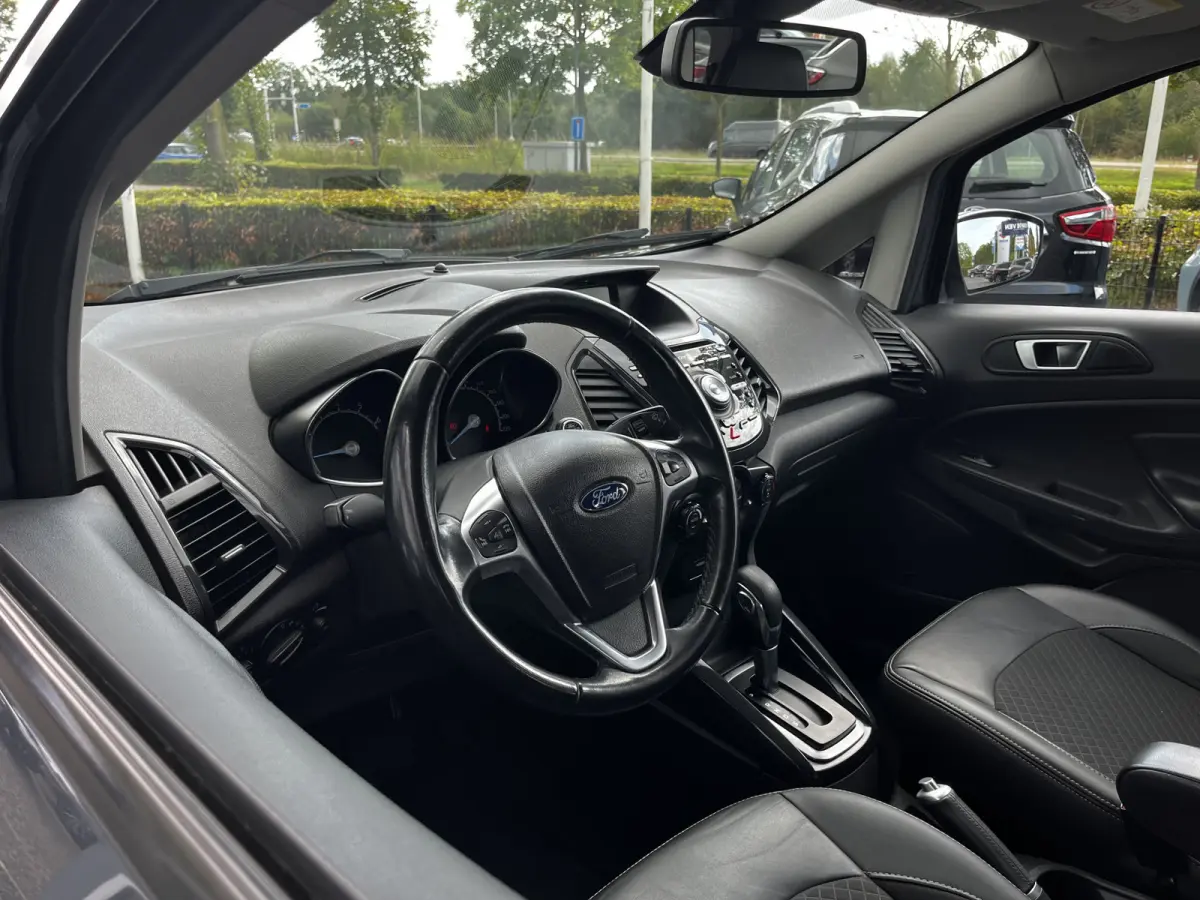 1.5 Ti-VCT Titanium Automaat | Afn. trekhaak | Cruise | Sony audio | Climate | PDC | Bluetooth | Navi | etc. etc.
