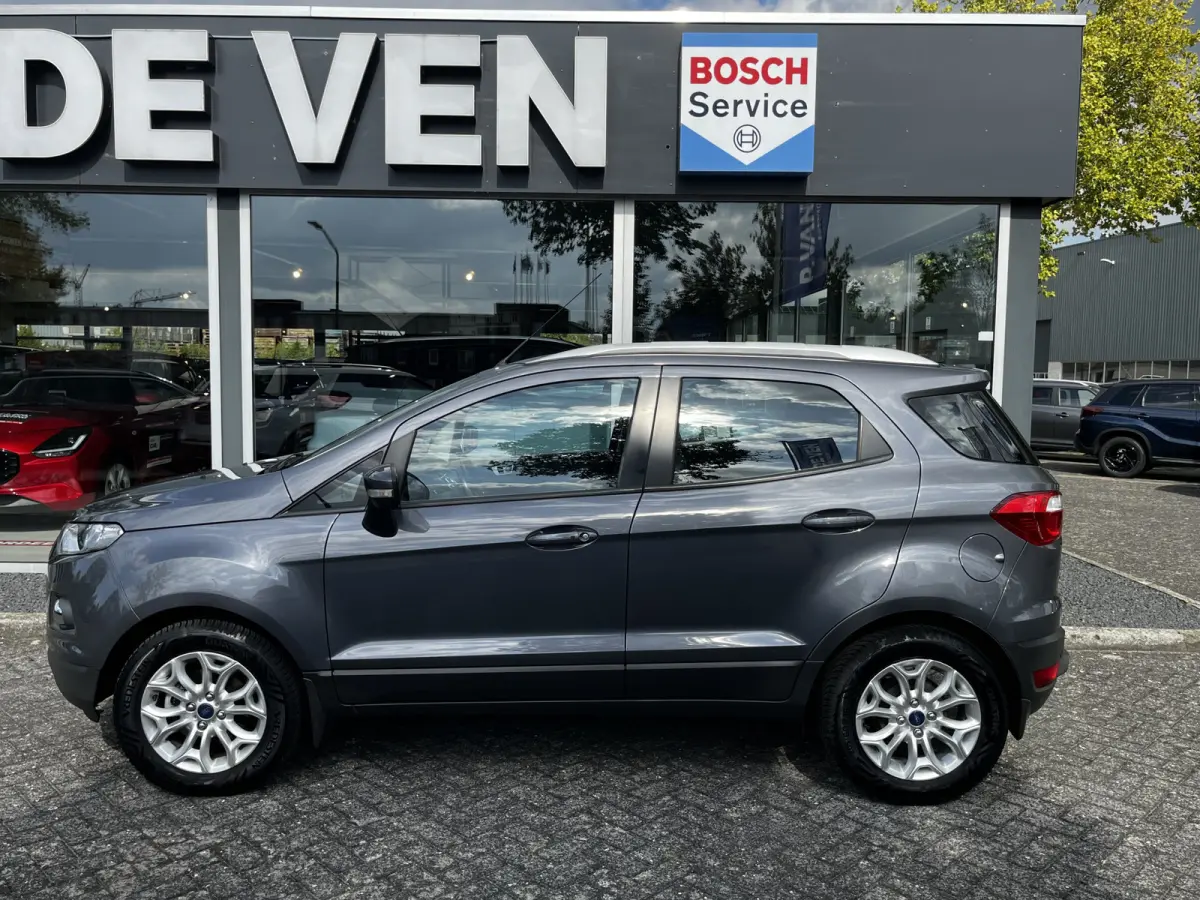 1.5 Ti-VCT Titanium Automaat | Afn. trekhaak | Cruise | Sony audio | Climate | PDC | Bluetooth | Navi | etc. etc.