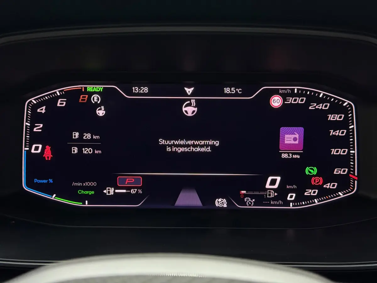1.4 e-Hybrid VZ Performance Memory|Pano|Full Option