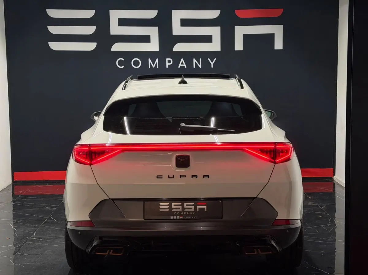 1.4 e-Hybrid VZ Performance Memory|Pano|Full Option