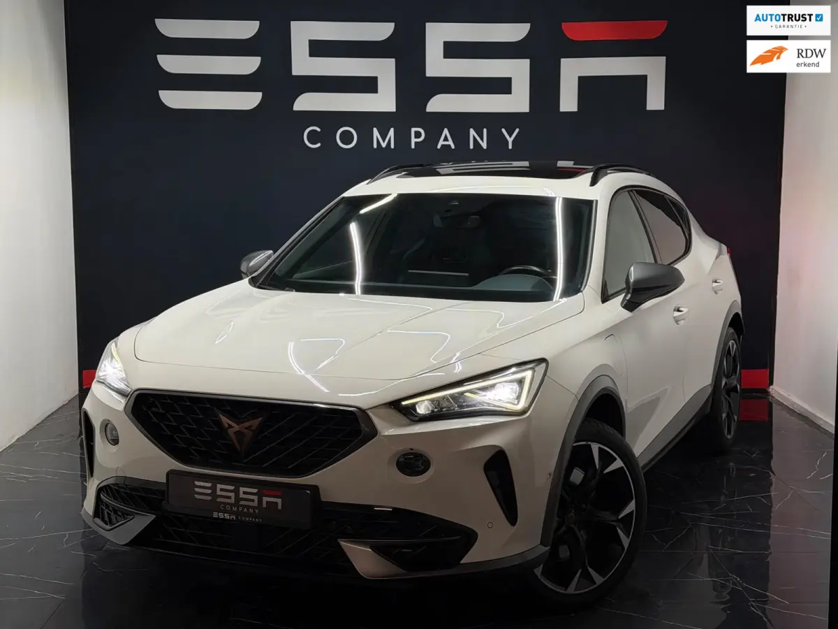 1.4 e-Hybrid VZ Performance Memory|Pano|Full Option