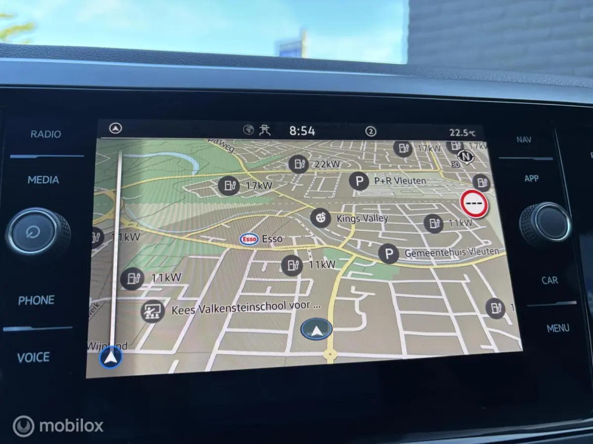 1.0 TSI R-Line 110 PK Panoschuifdak Navigatie DSG