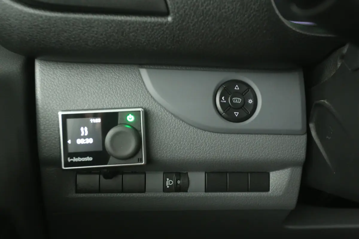 2.0D L3H1 150PK | Marge | Clima | Camera | Cruise | HuD | 3 Zits | 2xSchuifdeur Elektrisch | Trekhaak | Carplay