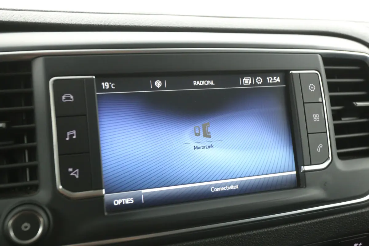2.0D L3H1 150PK | Marge | Clima | Camera | Cruise | HuD | 3 Zits | 2xSchuifdeur Elektrisch | Trekhaak | Carplay