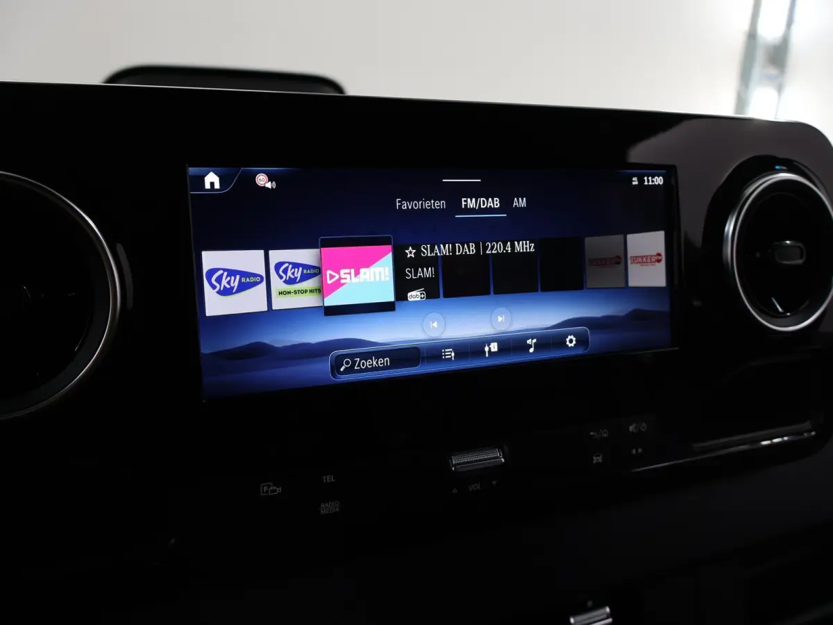 319 L2H2 RWD SELECT | BPM VRIJ | LED | DISTRONIC | WINTERPAKKET | NAVIGATIE