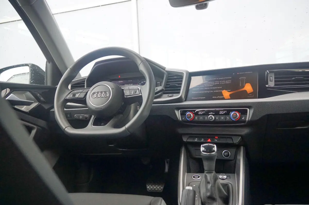 30 TFSI 116pk S-tronic Advanced Edition | Keyless | Smartphone Interface | PDC V/A | Stoelverwarming | Optiek Zwart Plus