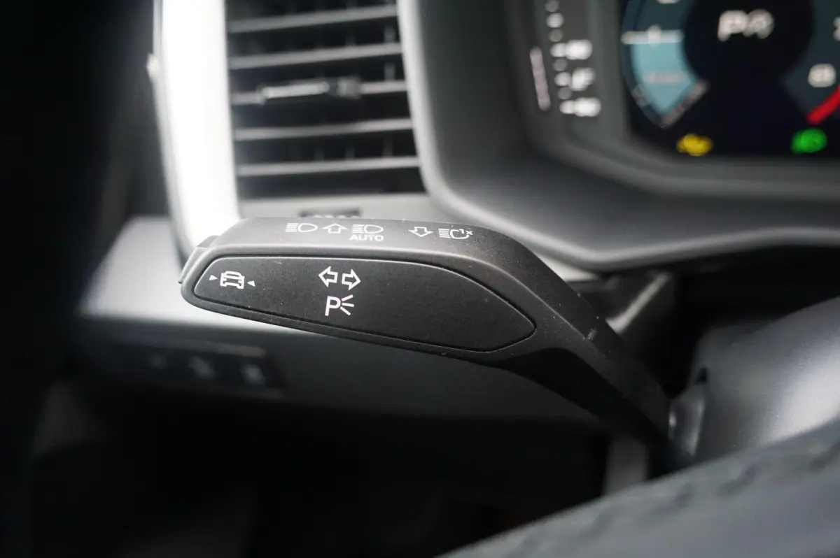 30 TFSI 116pk S-tronic Advanced Edition | Keyless | Smartphone Interface | PDC V/A | Stoelverwarming | Optiek Zwart Plus