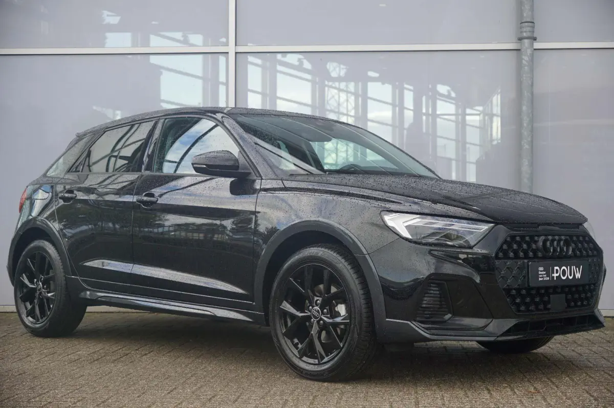 30 TFSI 116pk S-tronic Advanced Edition | Keyless | Smartphone Interface | PDC V/A | Stoelverwarming | Optiek Zwart Plus