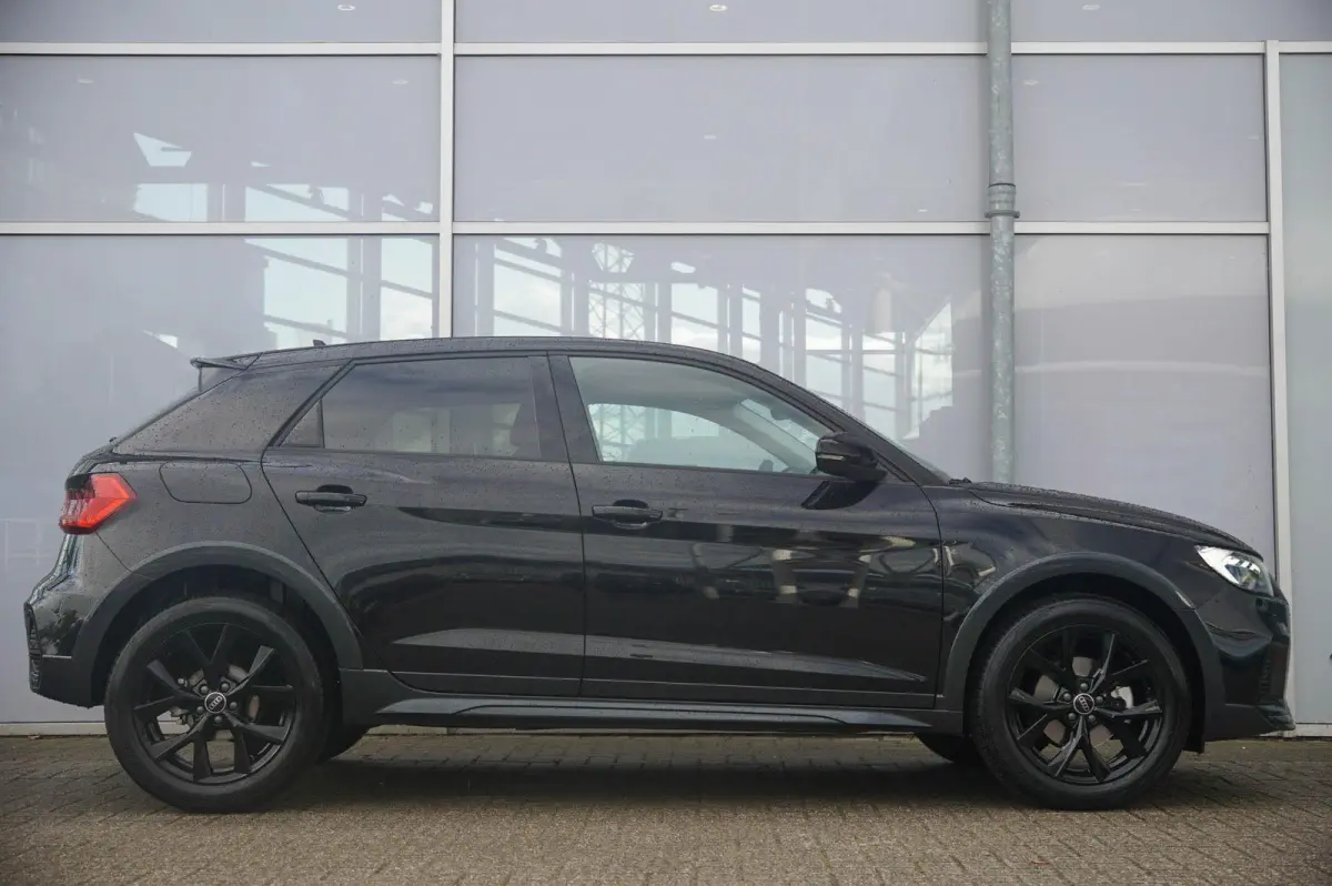 30 TFSI 116pk S-tronic Advanced Edition | Keyless | Smartphone Interface | PDC V/A | Stoelverwarming | Optiek Zwart Plus