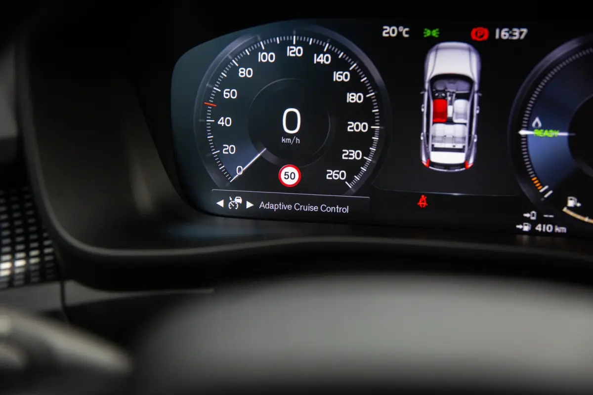 1.5 T4 R-Design , Pilot Assist, Stuurverwarming, Camera