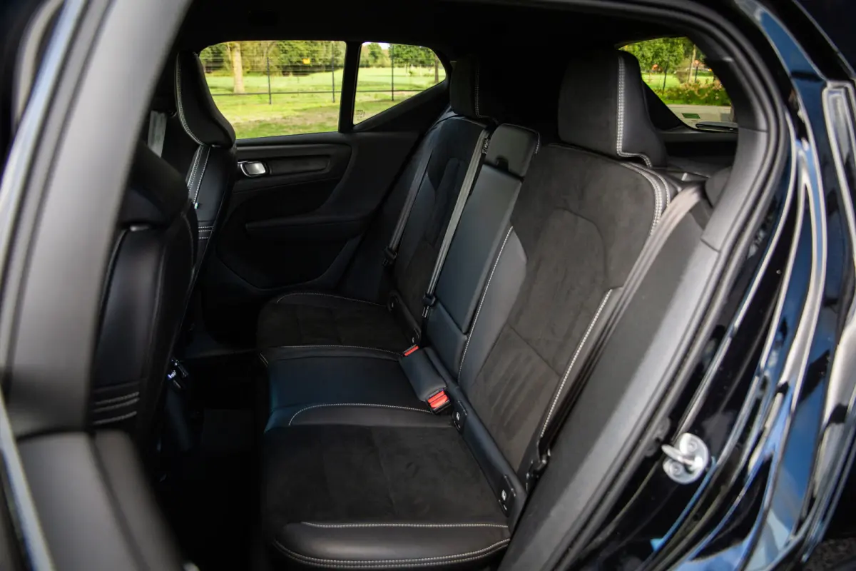 1.5 T4 R-Design , Pilot Assist, Stuurverwarming, Camera
