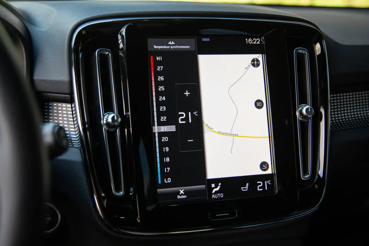 1.5 T4 R-Design , Pilot Assist, Stuurverwarming, Camera