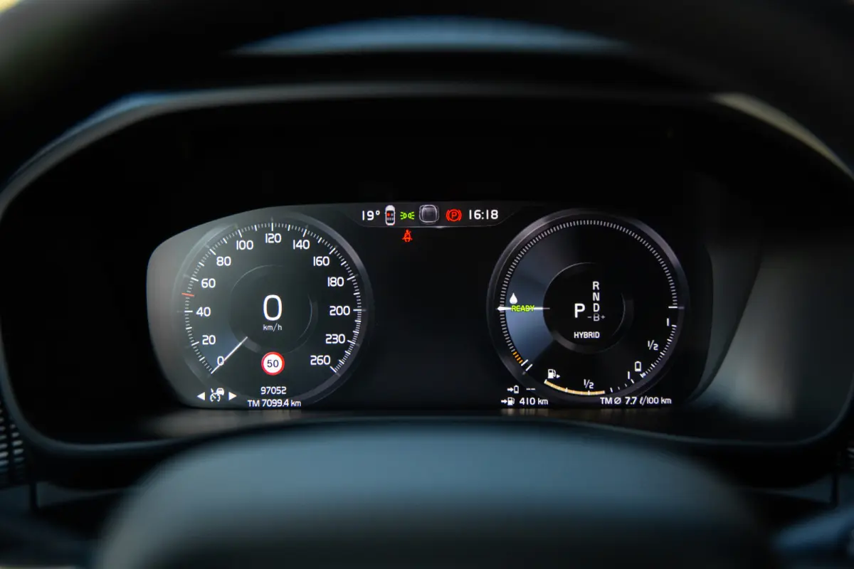 1.5 T4 R-Design , Pilot Assist, Stuurverwarming, Camera