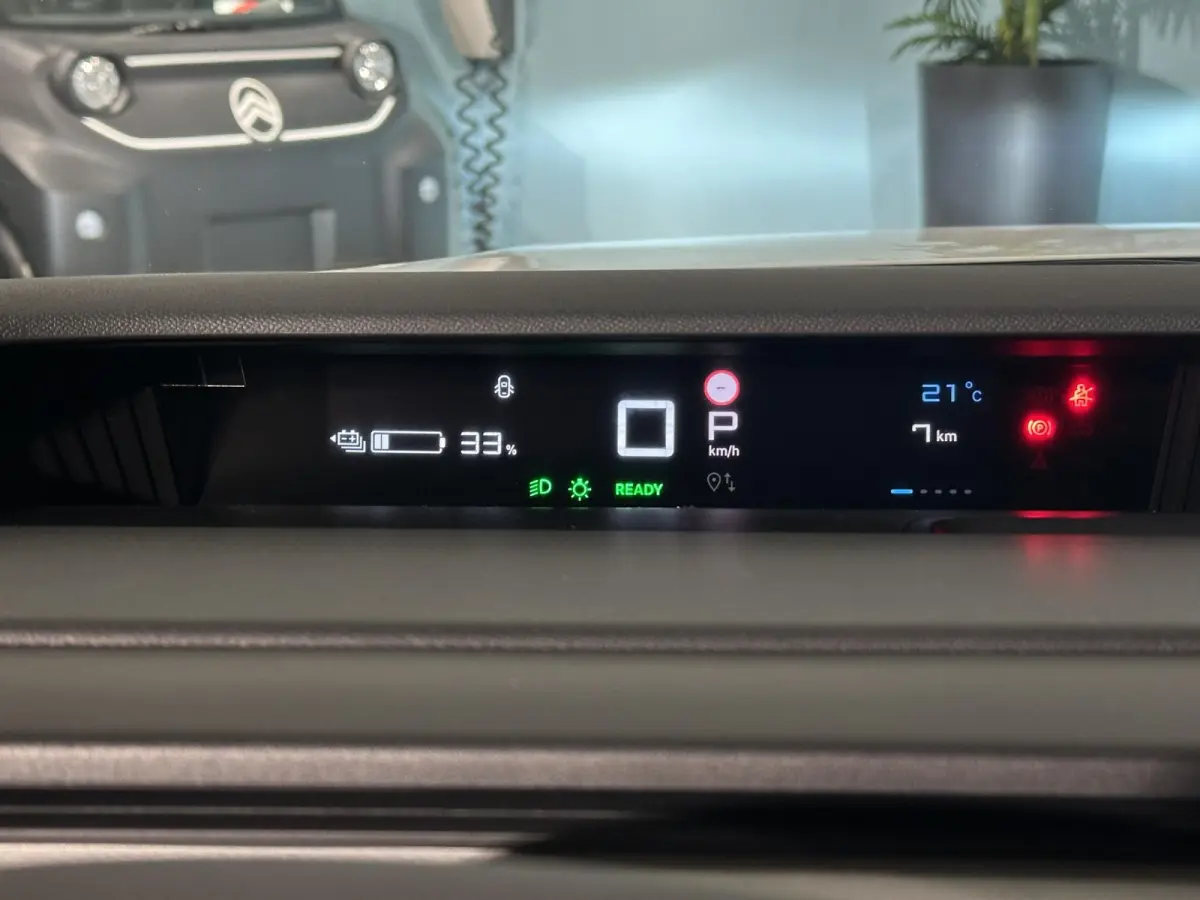 Max 113pk Comfort Range 44 kWh | DIRECT LEVERBAAR | Cruise Contol | Apple Carplay - Android Auto | Parkeer camera achter