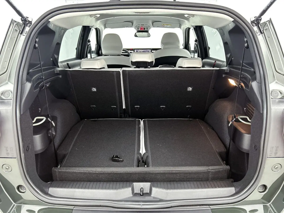 1.2 Hybrid 145pk Max 7p. Automaat | Navigatie | Camera | Climate Control | Dakrails | Cruise Control | 17"LMV | LED | Dodehoekdetectie | Apple Carplay/Android Auto |