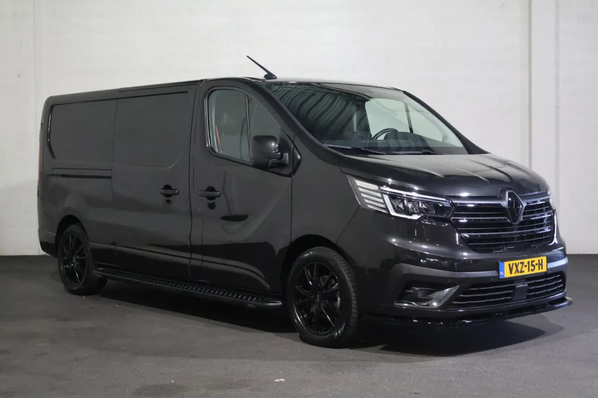 2.0 dCi 170pk L2 H1 Automaat Black Edition