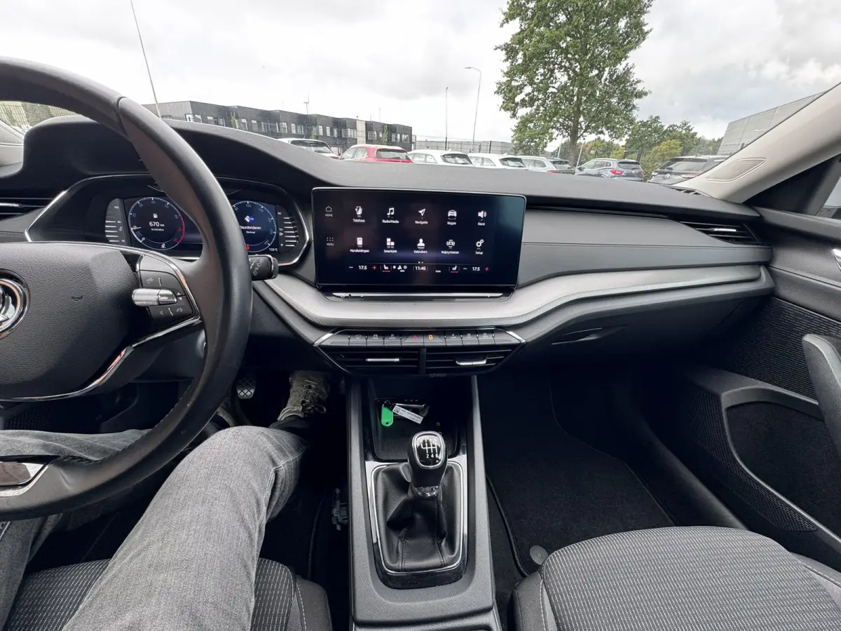 1.0 TSI Business Edition, Full Led, Trekhaak,