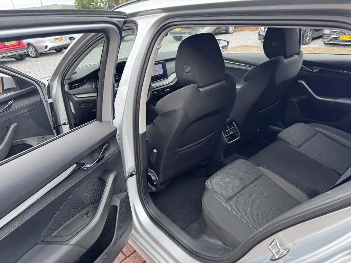 1.0 TSI Business Edition, Full Led, Trekhaak,
