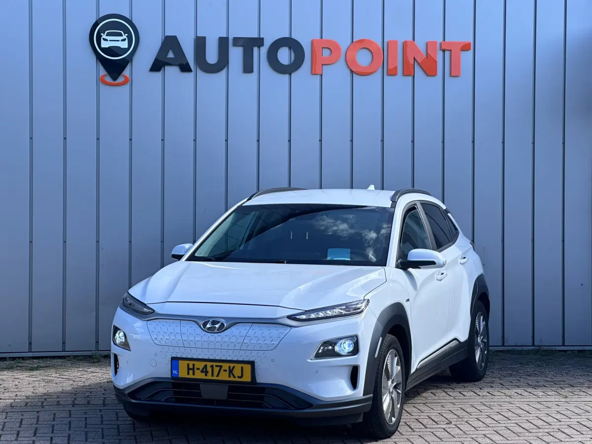 EV Premium 64 kWh SOH 100 % WARMTEPOMP HEAD-UP