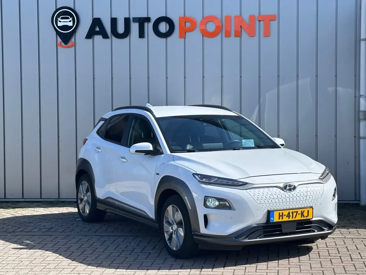 EV Premium 64 kWh SOH 100 % WARMTEPOMP HEAD-UP