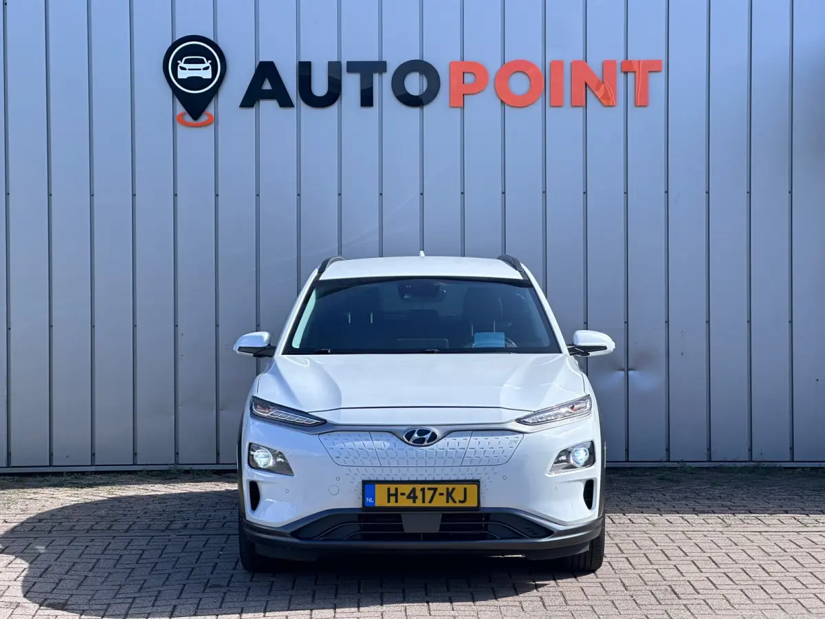 EV Premium 64 kWh SOH 100 % WARMTEPOMP HEAD-UP