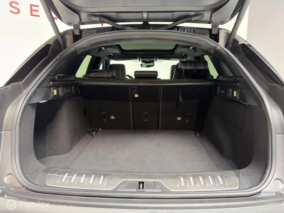 5.0 V8 SVAutobiography Dynamic